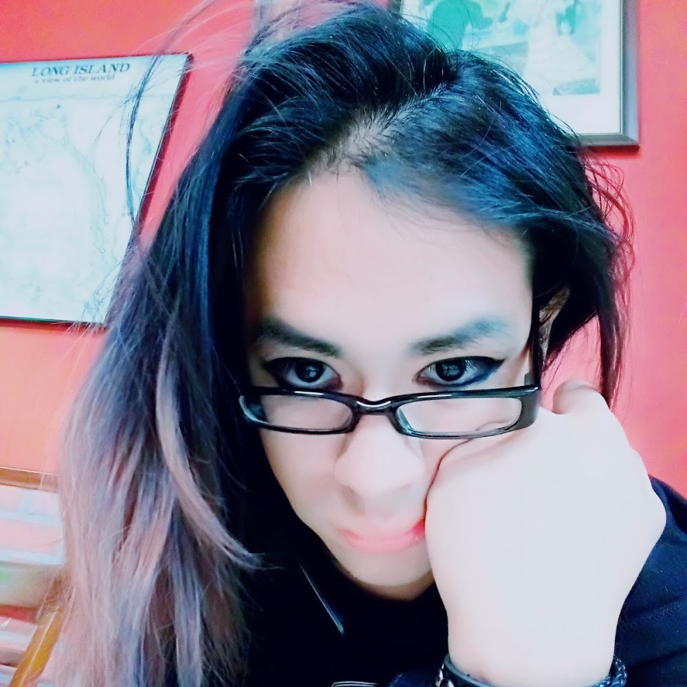 Meet your Posher, Zella